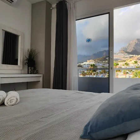 Malibu Park Sol Apartment