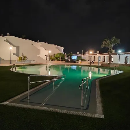 Malibu Park Sol Apartment